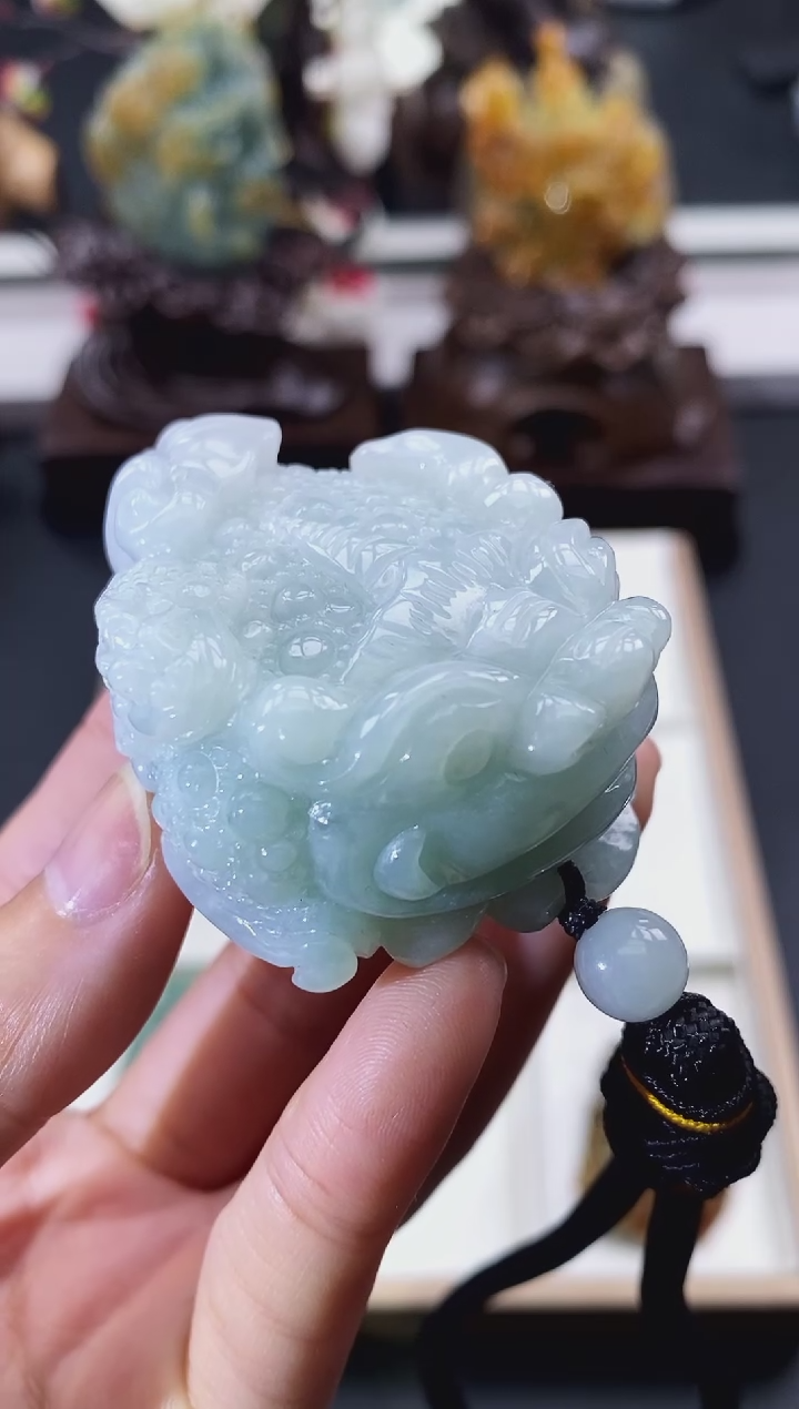 颈饰未镶嵌翡翠天然缅甸A货翡翠1