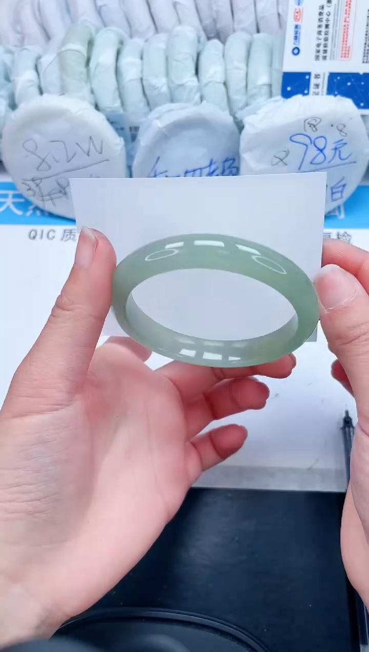 【闪购商品】石英质玉手镯未镶嵌331-58.6