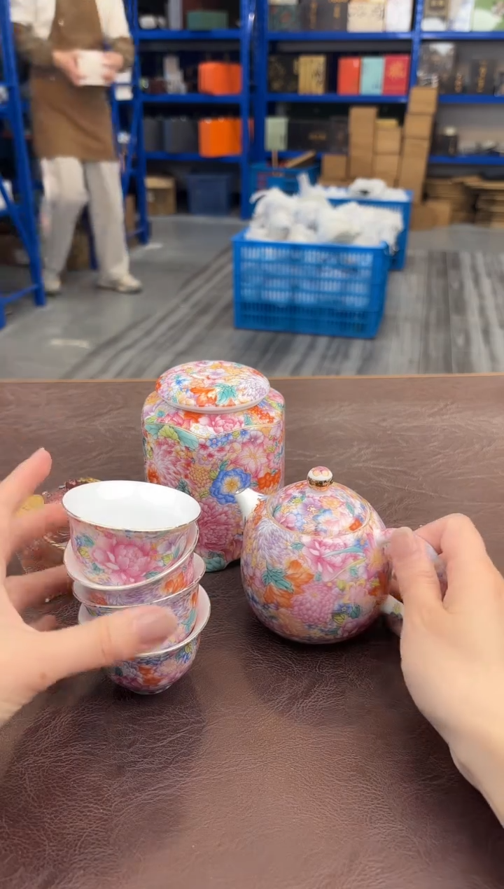 【闪购商品】珐琅彩一壶四杯茶叶罐金蟾1111111