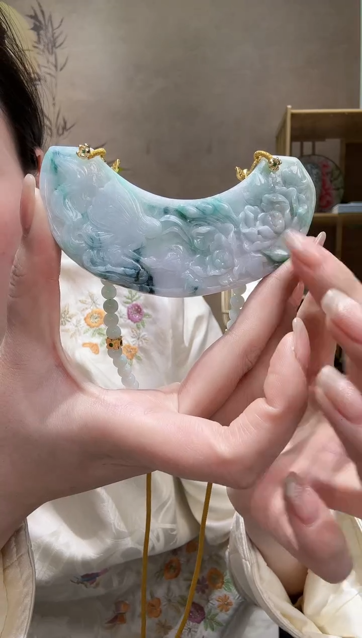 【闪购商品】翡翠颈饰未镶嵌吊坠