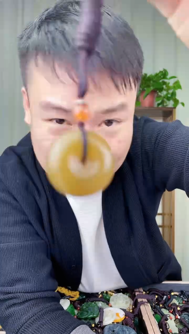 未镶嵌和田玉挂件拍一发一，多样性发货！