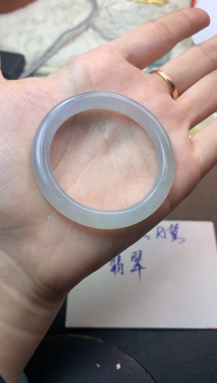 未镶嵌定制翡翠毛货