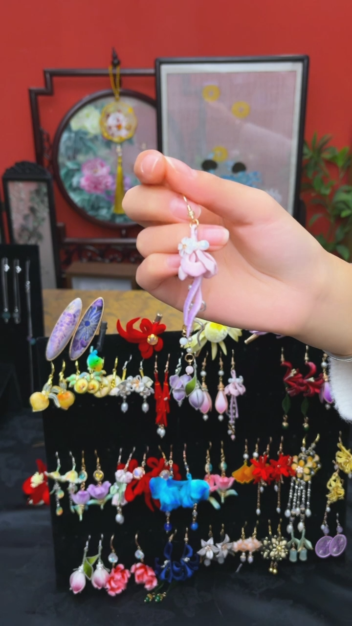 刺绣C****?非遗手工绒花饰品