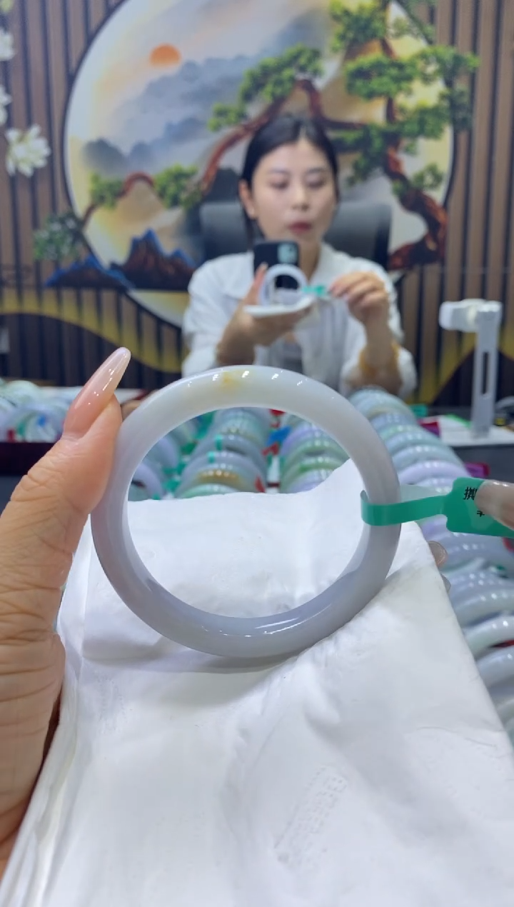 翡翠手镯未镶嵌00005393