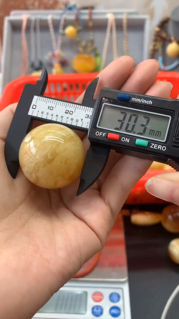 【闪购商品】琥珀珠宝奇石未镶嵌680