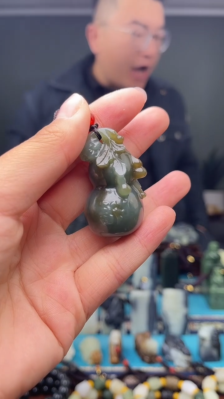 未镶嵌和田玉挂件1