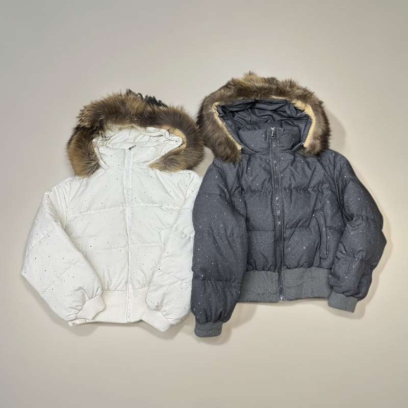真毛领连帽短款羽绒服连帽棒球服羽绒服7126