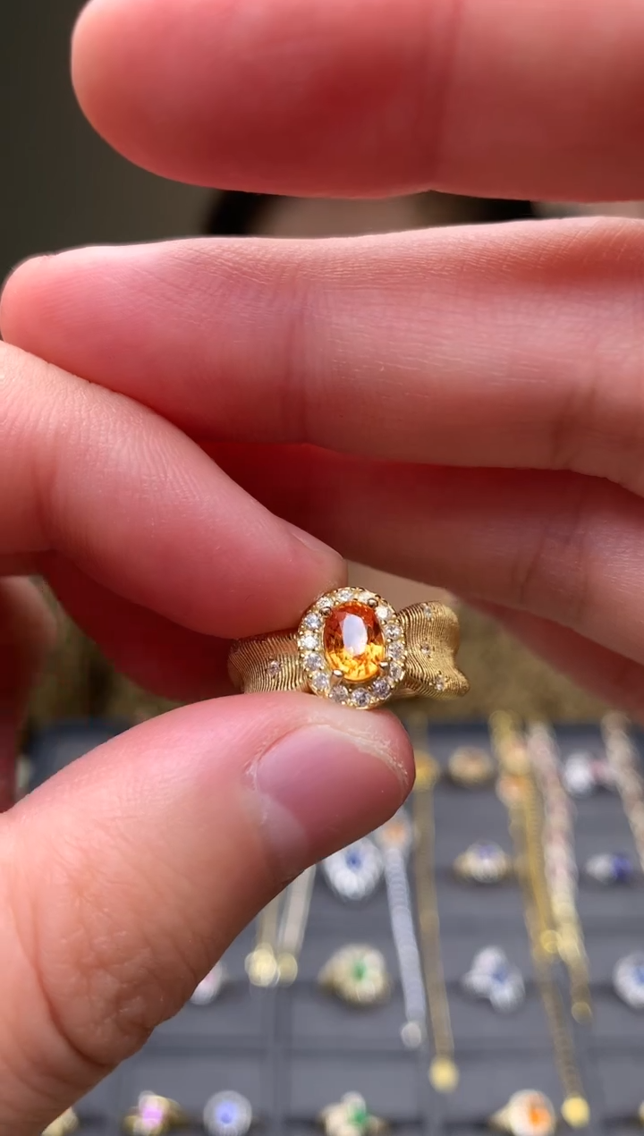 银S925镶嵌戒指石榴石（芬达石）戒指