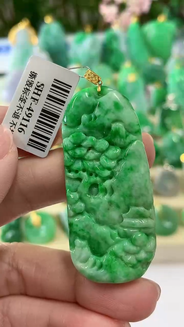 【闪购商品】翡翠颈饰18K金镶嵌挂件