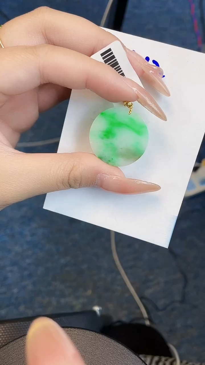 【闪购商品】翡翠颈饰18K金镶嵌00000000