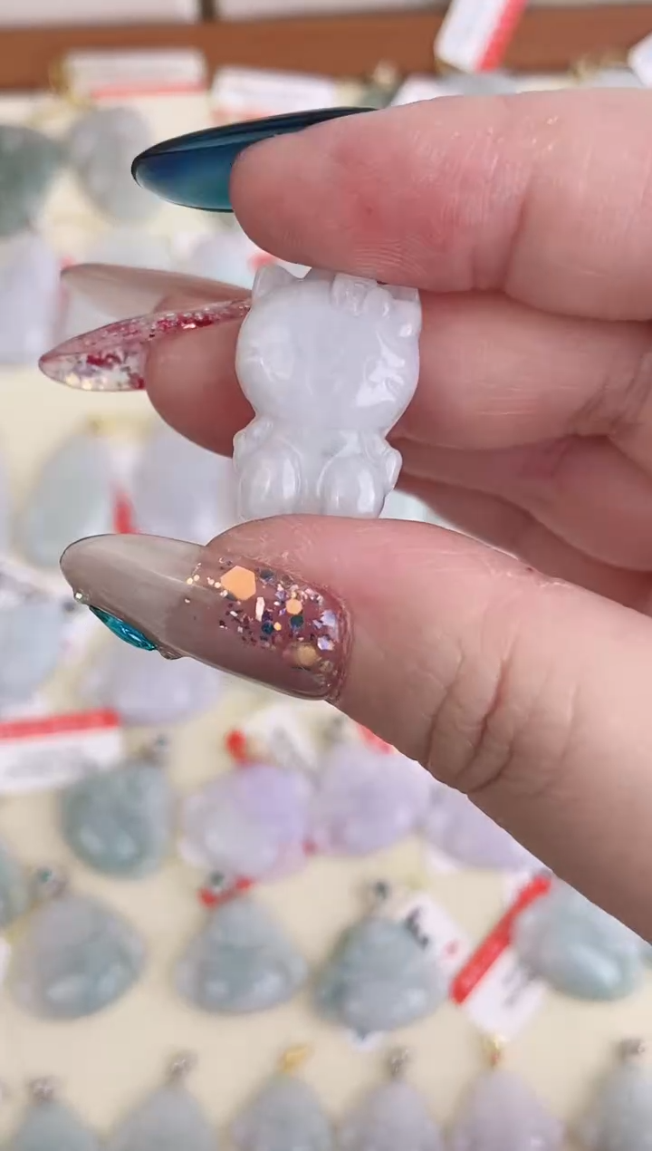 【闪购商品】翡翠颈饰未镶嵌天然缅甸A货翡翠颈饰配绳带礼盒