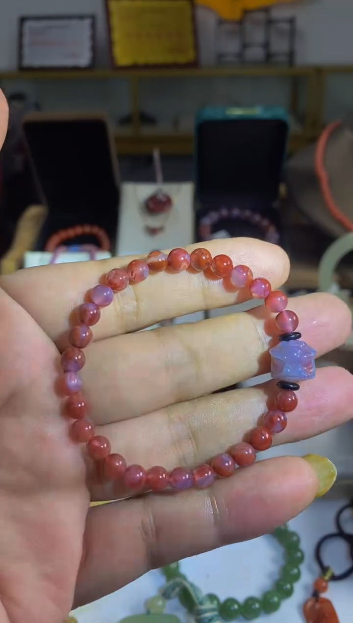 未镶嵌手串南红玛瑙蕾*醒狮头手串