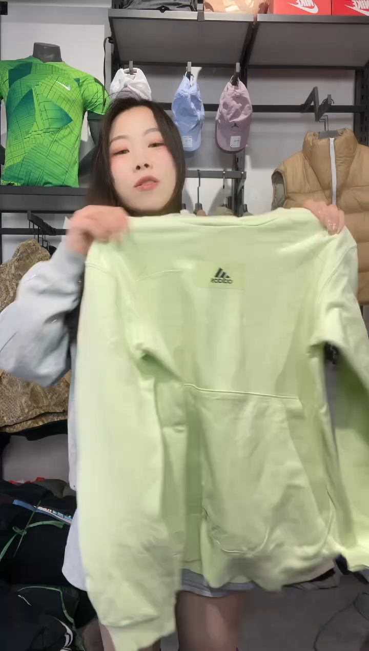 1180闪购编码  阿迪运动卫衣裤以直播间过款为准 尺码170