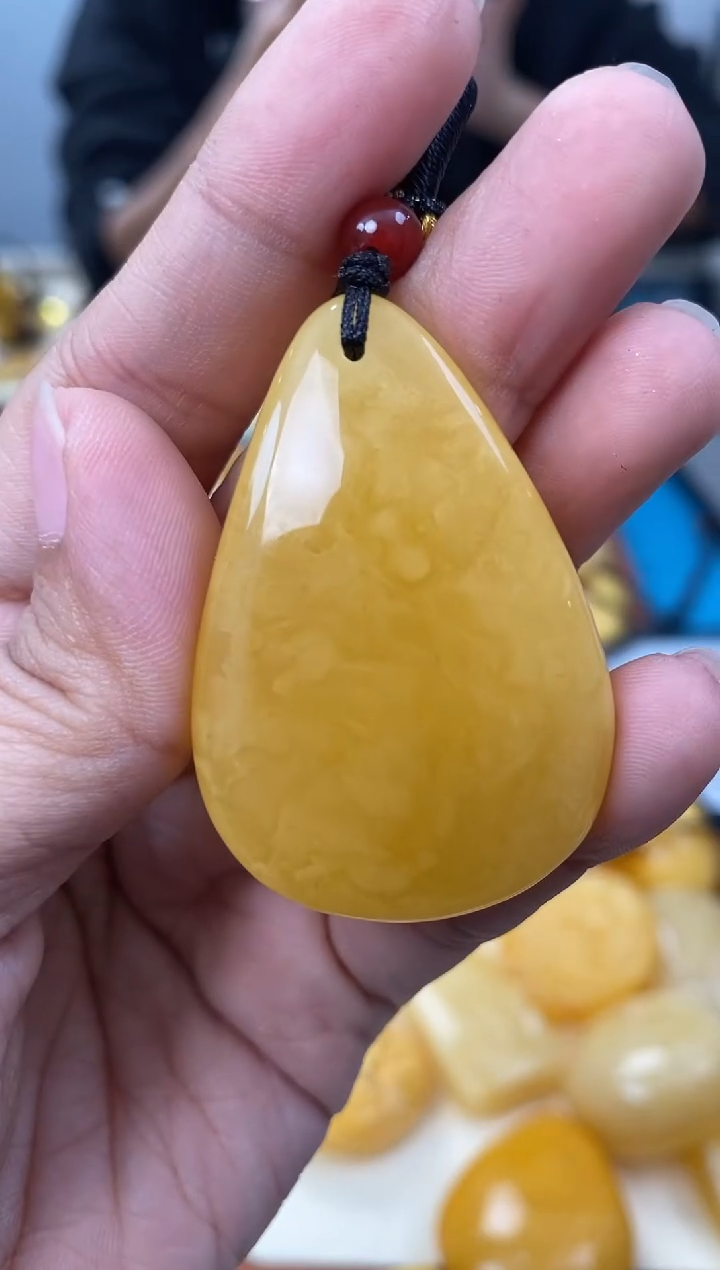 【闪购商品】琥珀裸石未镶嵌天然琥珀蜜蜡水滴