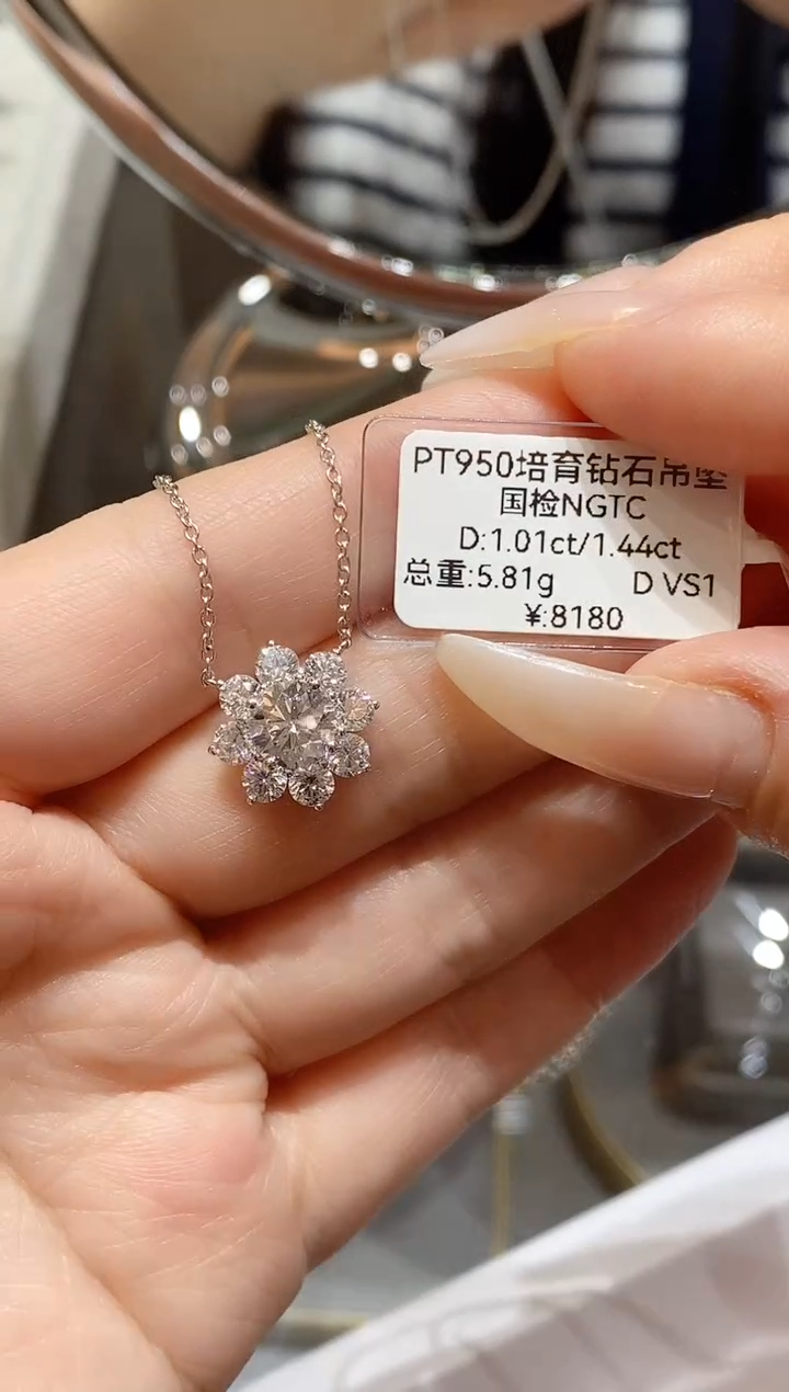 铂Pt950镶嵌实验室培育钻石๑***笛1