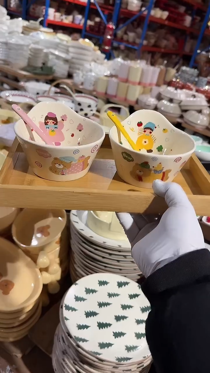 陶瓷单柄碗带勺子4件套微瑕 凑满20元包邮