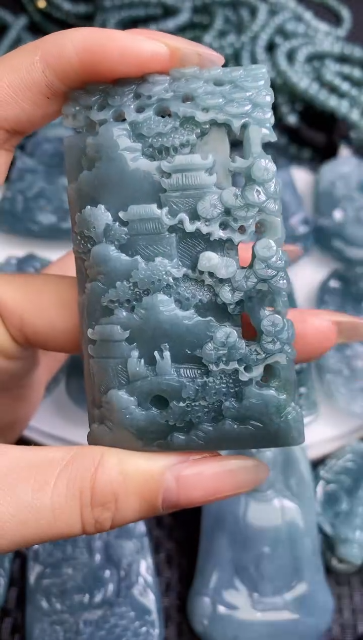 【闪购商品】翡翠颈饰未镶嵌111111111