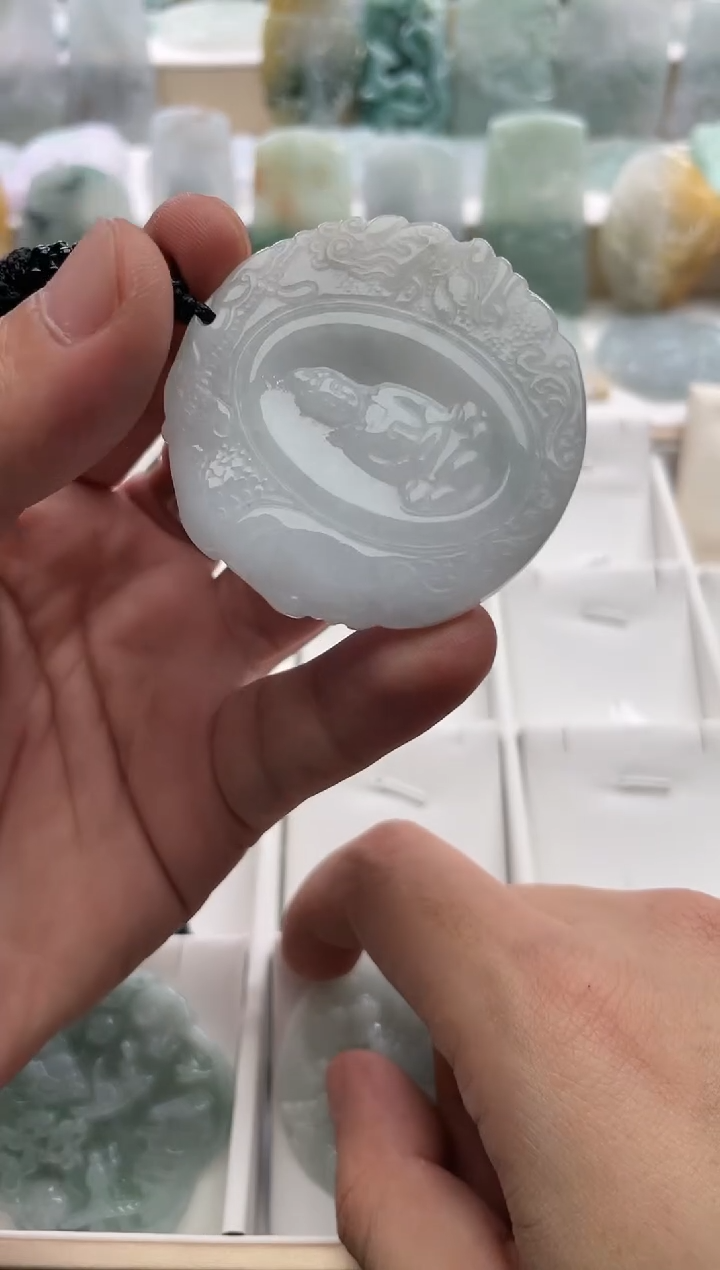 【闪购商品】翡翠颈饰未镶嵌..../2/19/ 103