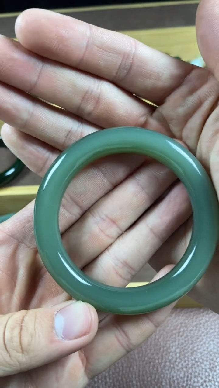 颈饰未镶嵌和田玉5