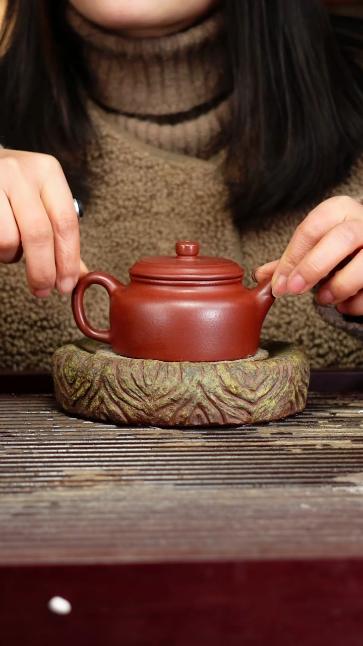 宜兴原矿紫砂壶茶壶宜兴原矿紫砂壶茶壶160C