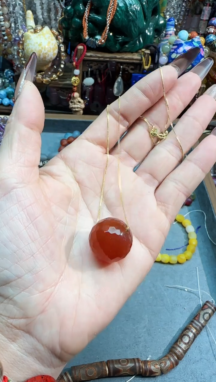 【闪购商品】玛瑙/玉髓颈饰足铂镶嵌链条925