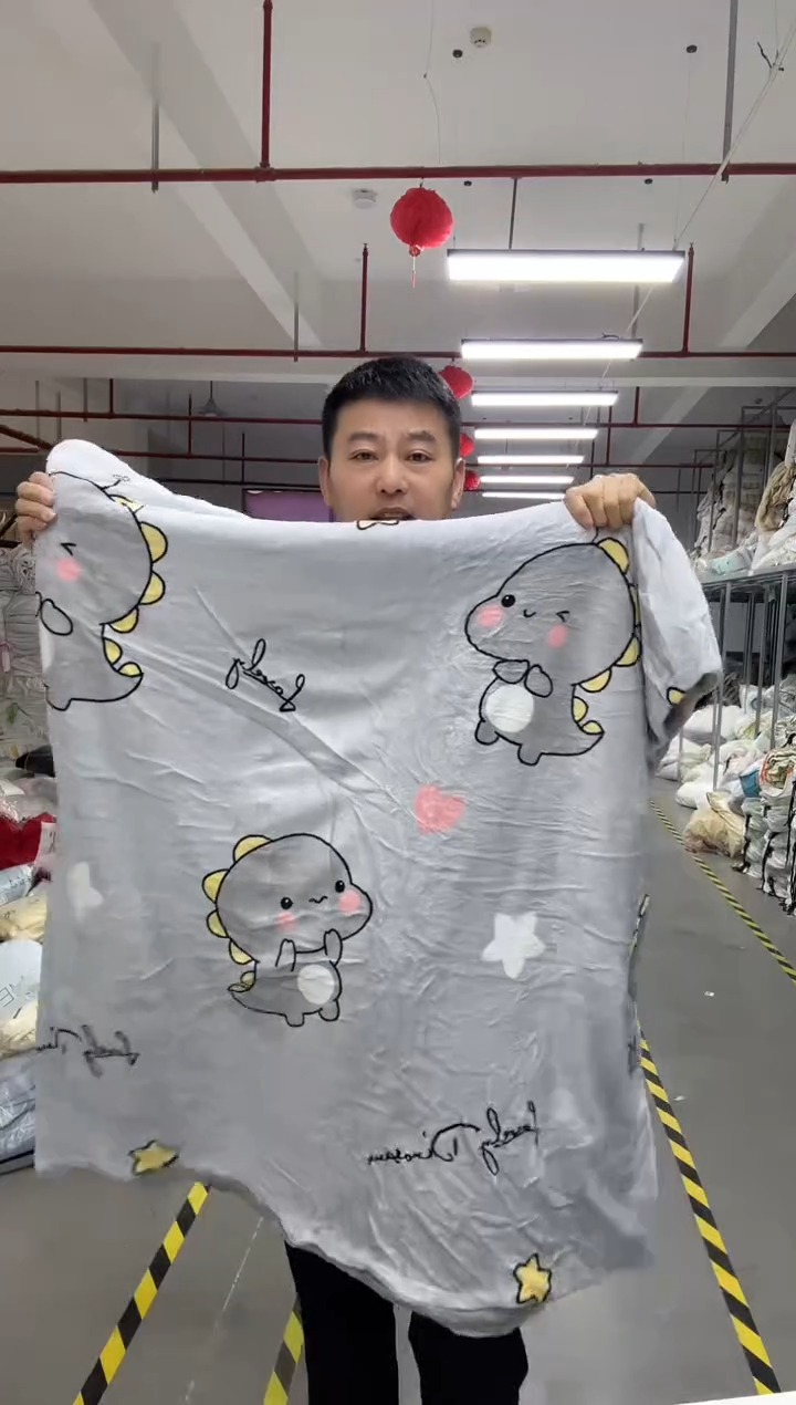 真丝真丝35 绒四件套  2米 小恐龙