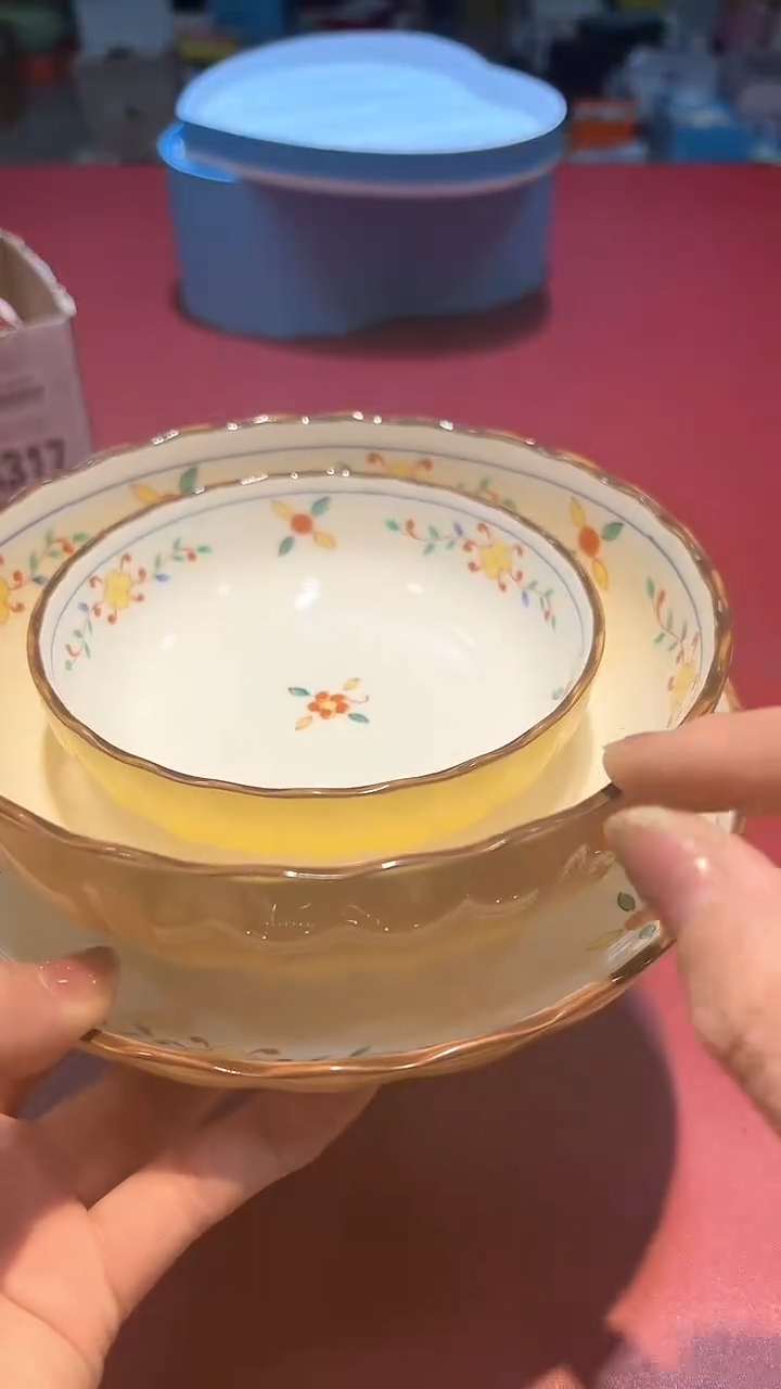 【闪购商品】瓷片锅碗瓢盆一件不剩