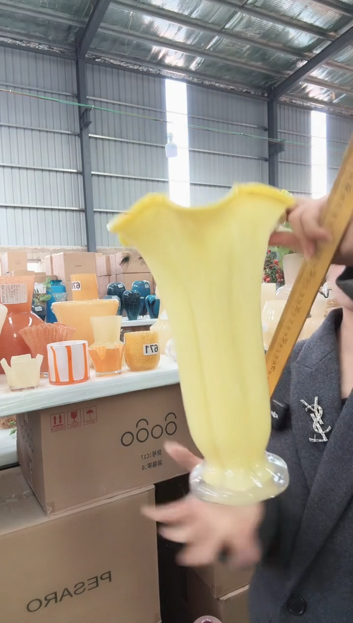 041直播玻璃花瓶