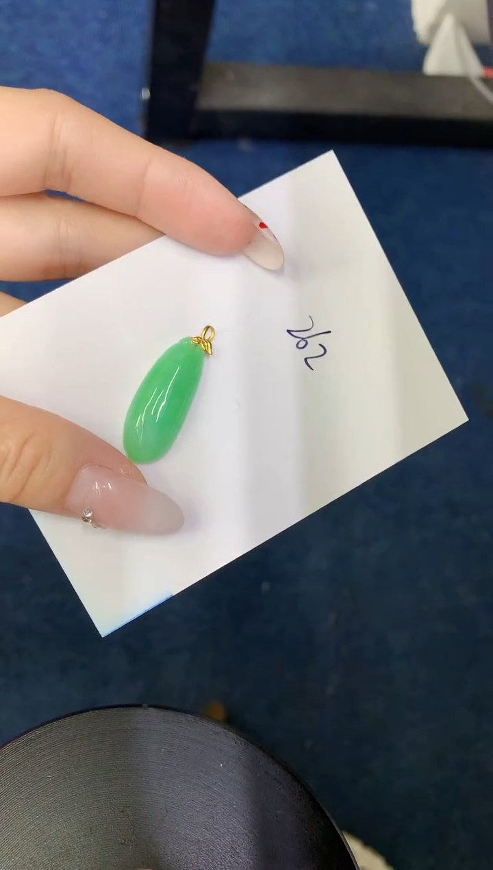 【闪购商品】翡翠颈饰18K金镶嵌000000000000