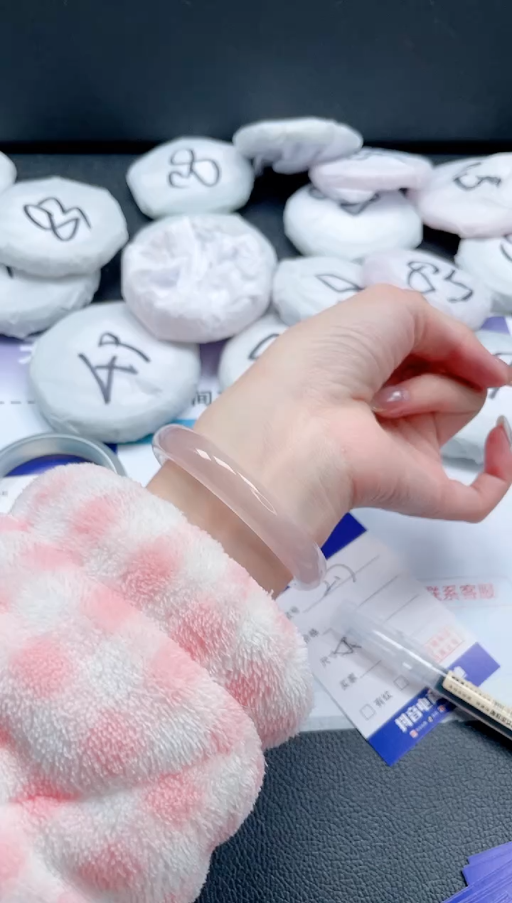 【闪购商品】石英质玉手镯未镶嵌 10J217-55