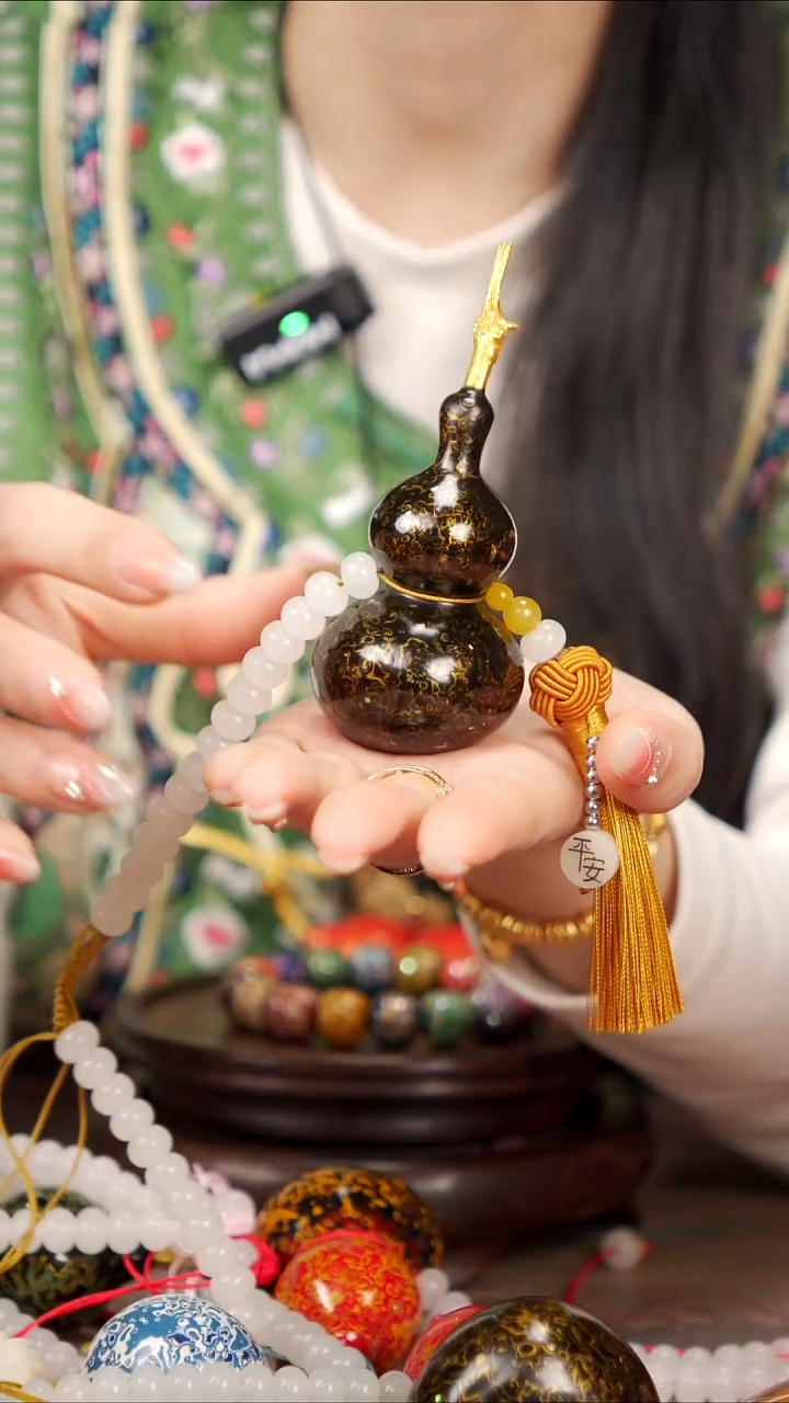 【闪购商品】85易林漆艺车挂小葫芦----168