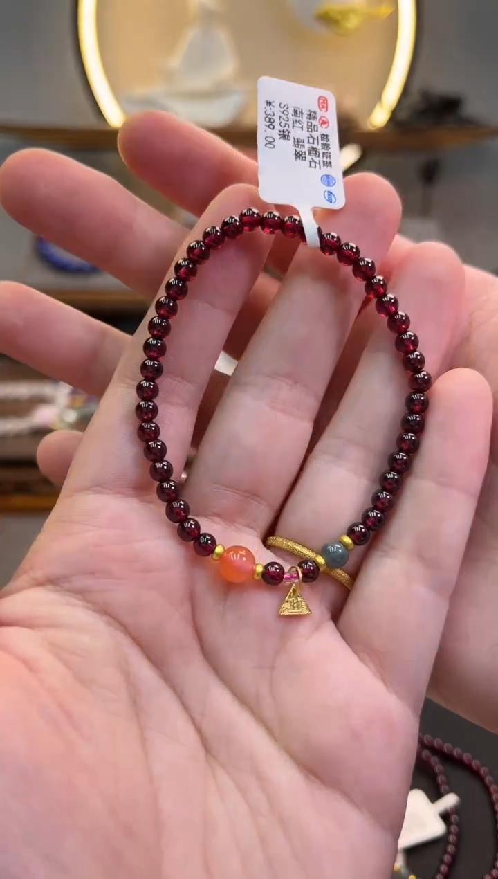 手链银S925镶嵌石榴石货号