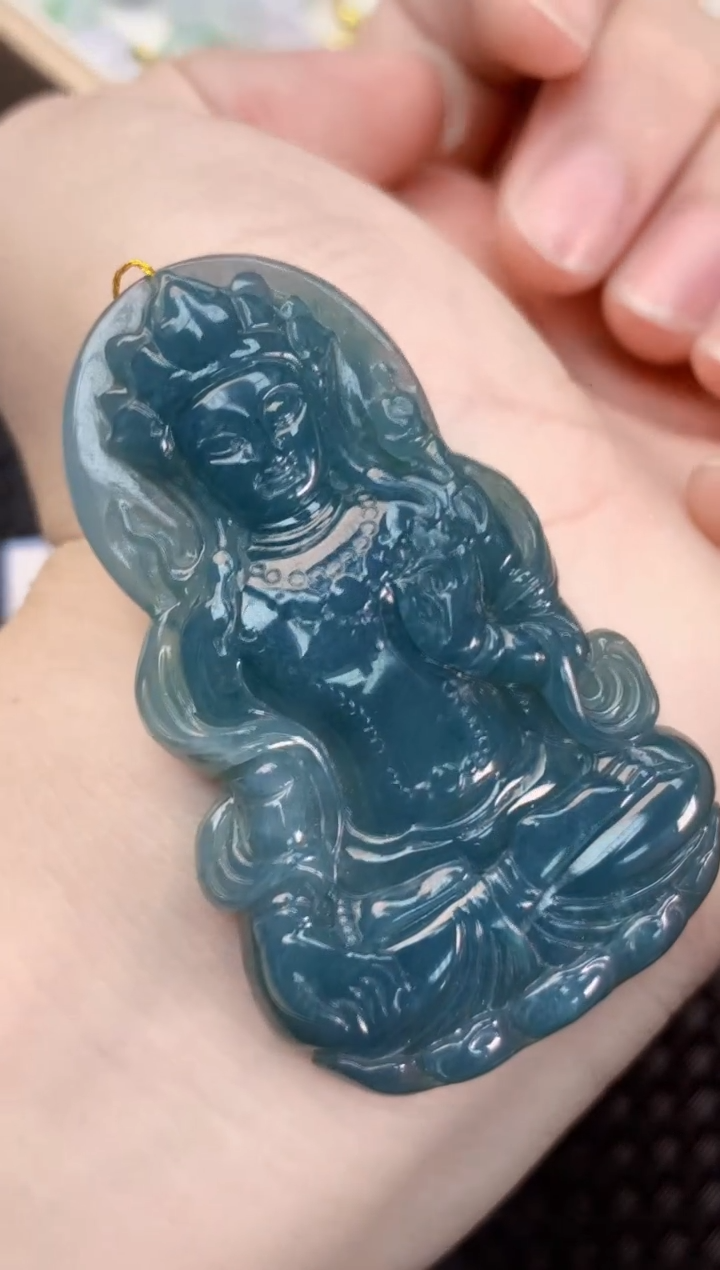 翡翠未镶嵌颈饰        1