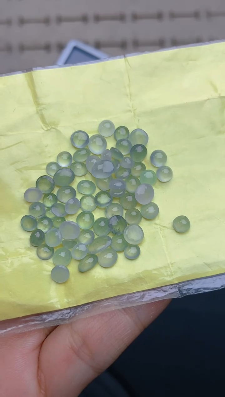 未镶嵌定制翡翠天然翡翠蛋面18