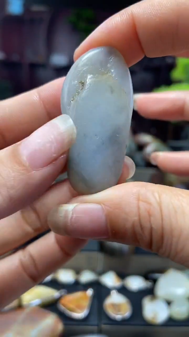 和田玉未镶嵌挂件和田玉吊坠挂件精美 