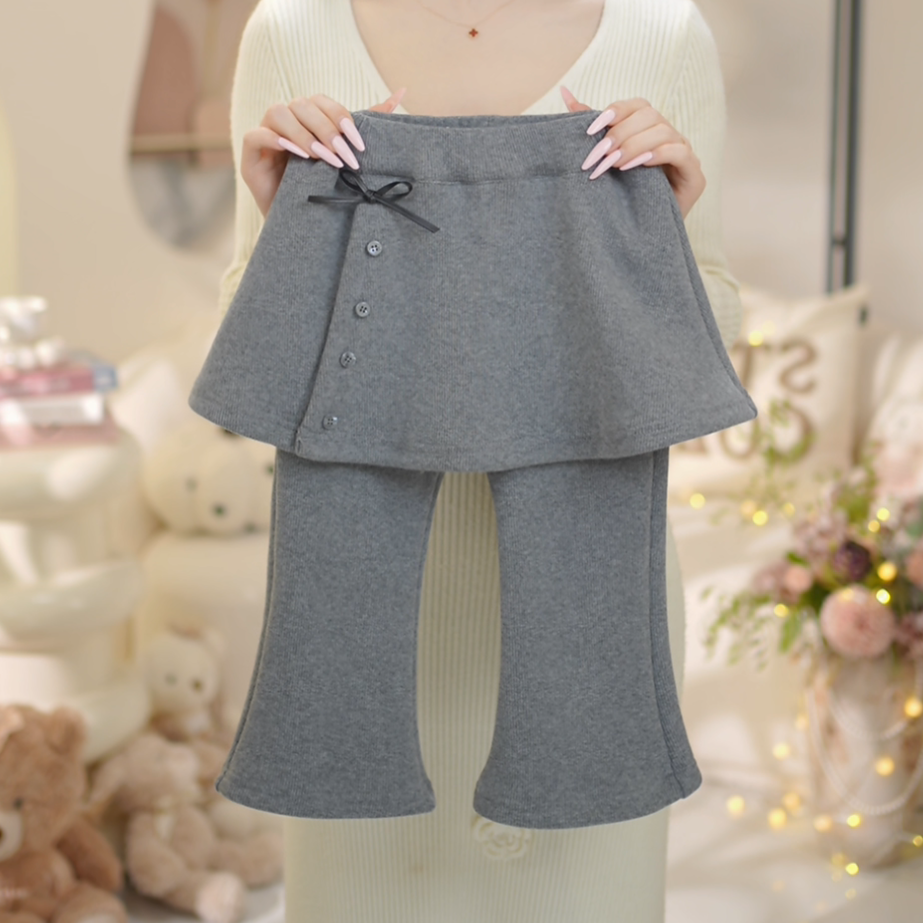 女童2025冬季新款洋气加厚屁帘蝴蝶结百搭松紧腰喇叭裤C25066K