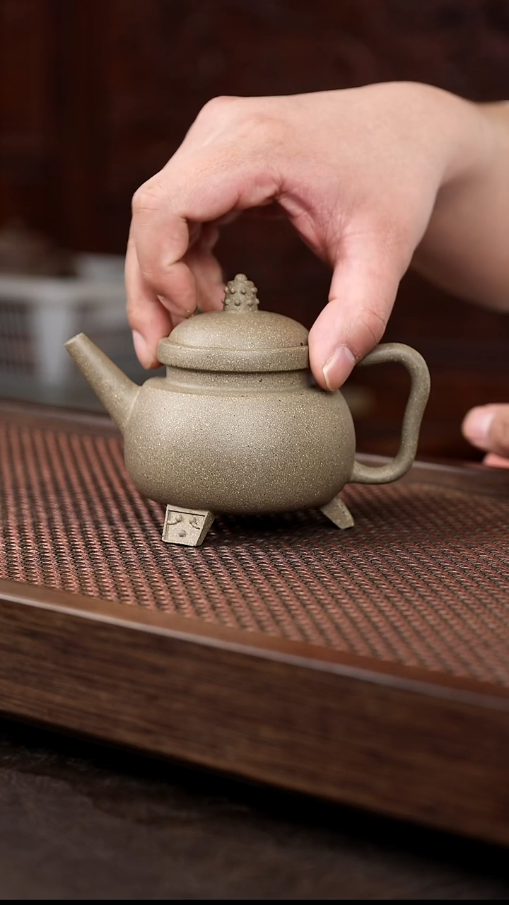 茶壶紫砂岩中泥乾坤{微瑕}