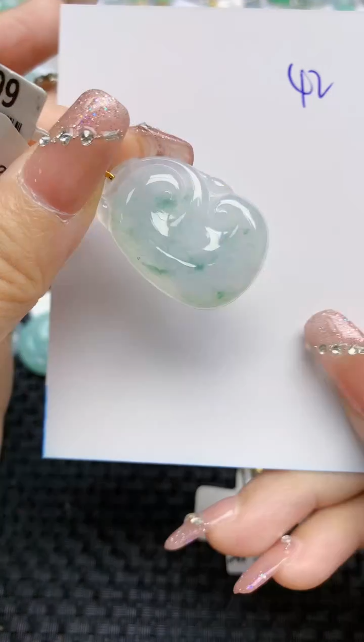 【闪购商品】翡翠颈饰18K金镶嵌天然A货翡翠 42