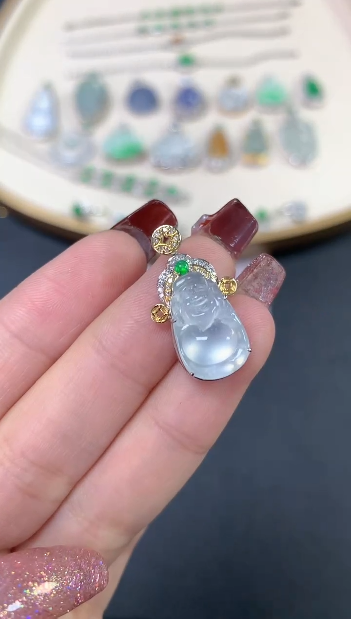 【闪购商品】翡翠吊坠(不含链)18K金镶嵌3980