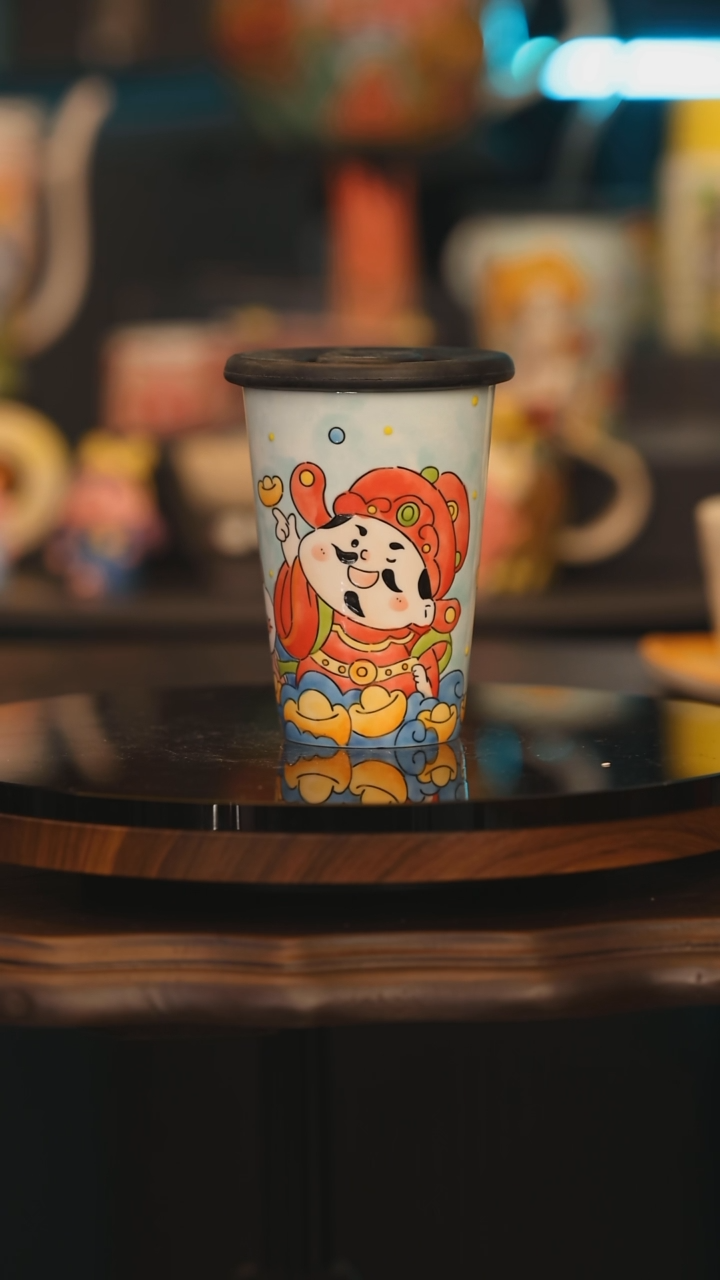 【闪购商品】摆件景德镇釉下彩绘设计师款陶瓷