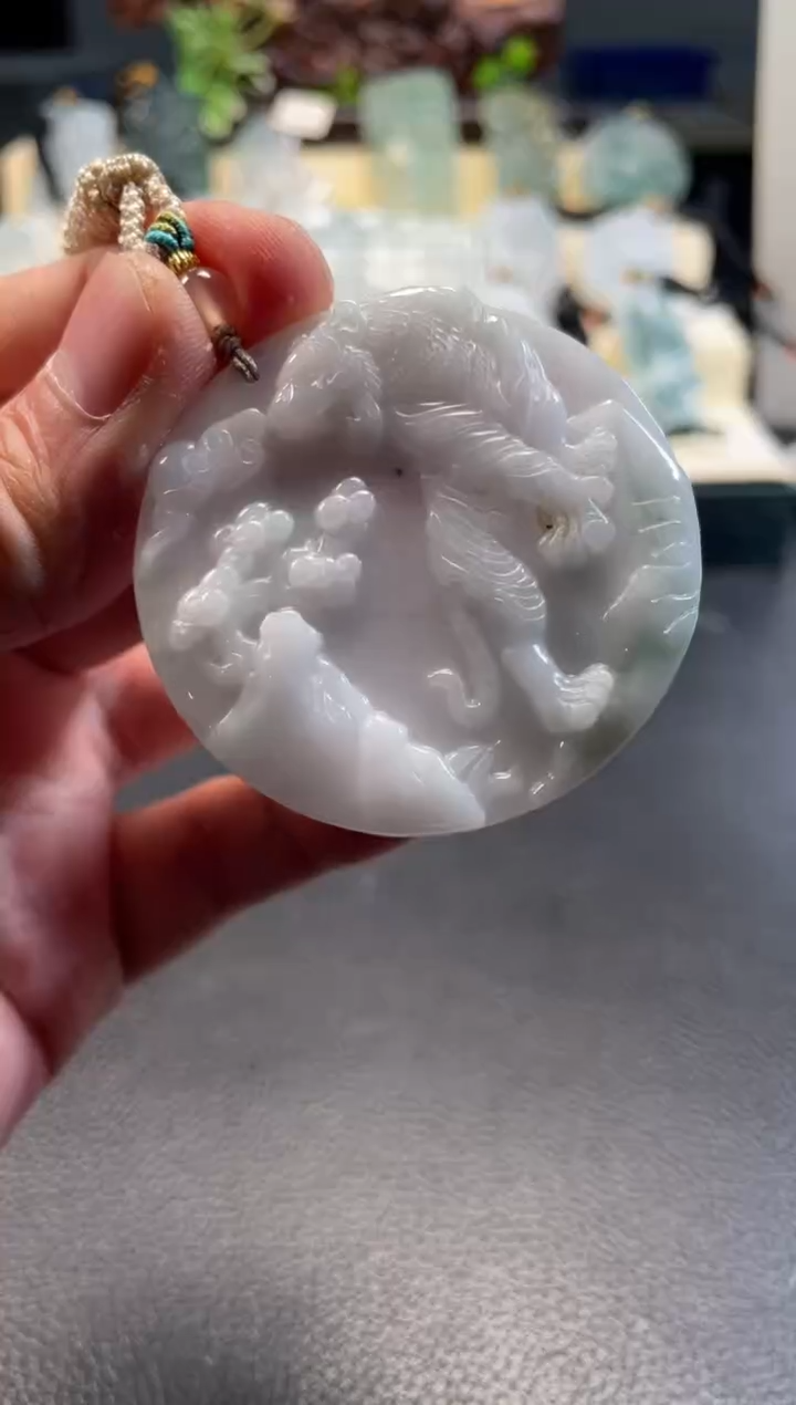 颈饰未镶嵌翡翠12/03/156