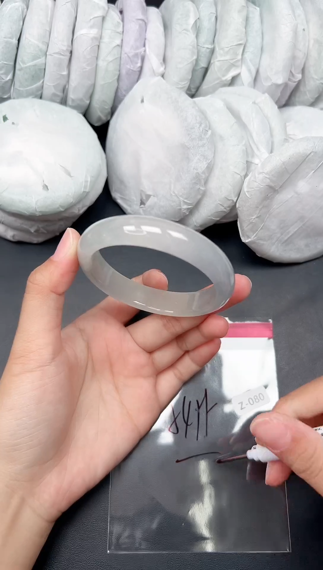 精品手镯，一物一拍Z07