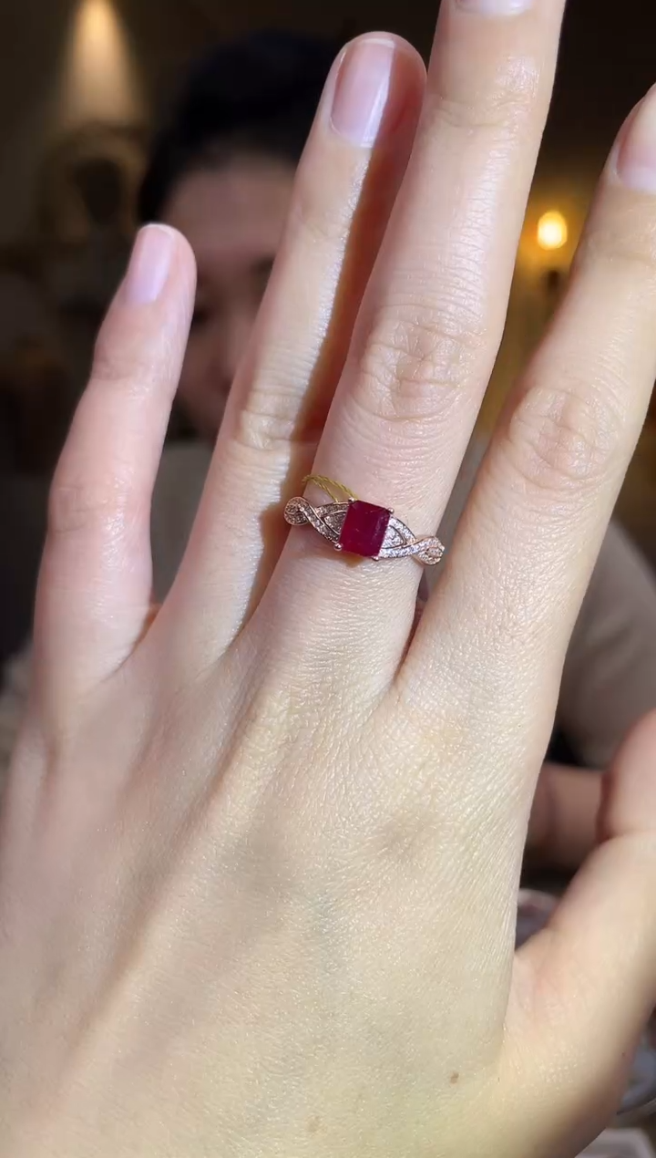 银S925镶嵌手饰红宝石手饰