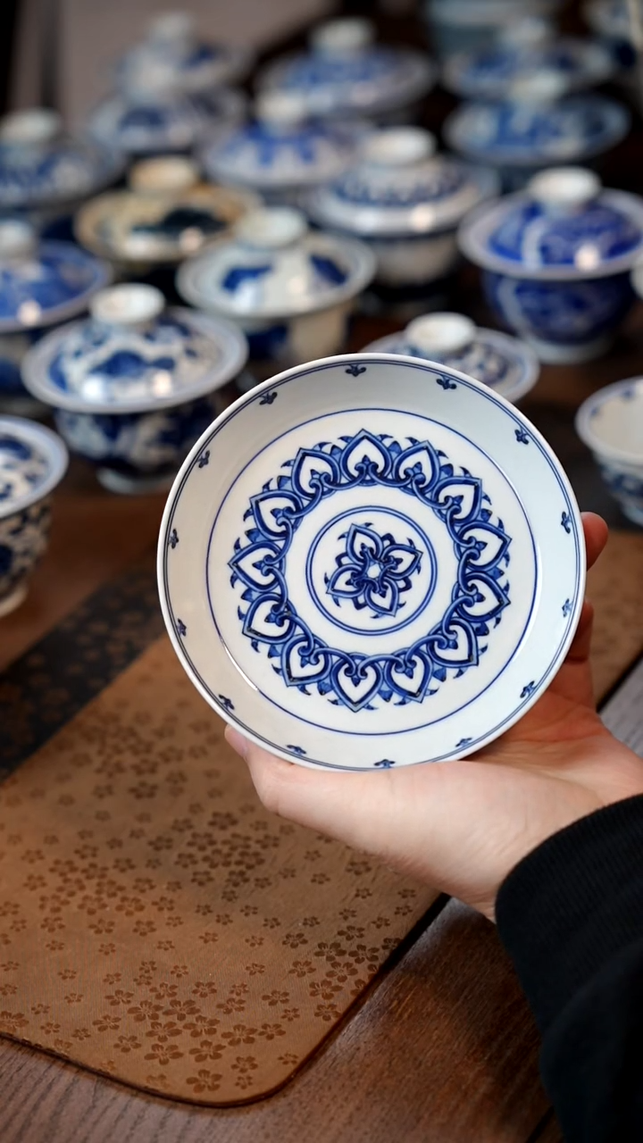 小宝相壶承111111