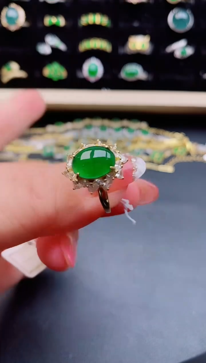 【闪购商品】翡翠戒指银S925镶嵌12121