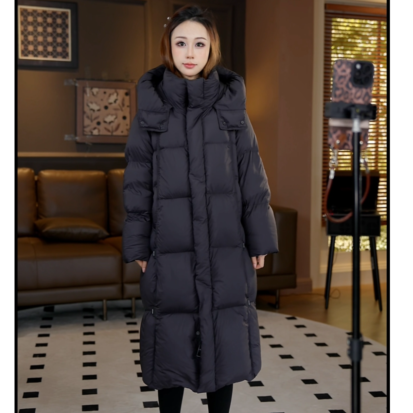 思思小个子女装【秋冬时尚设计感黑色长款保暖白鸭绒羽绒服】25L099