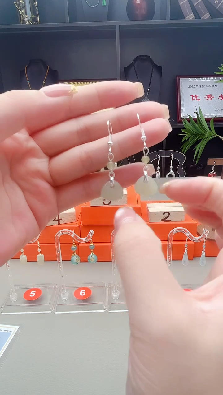 未镶嵌和田玉耳饰X03 