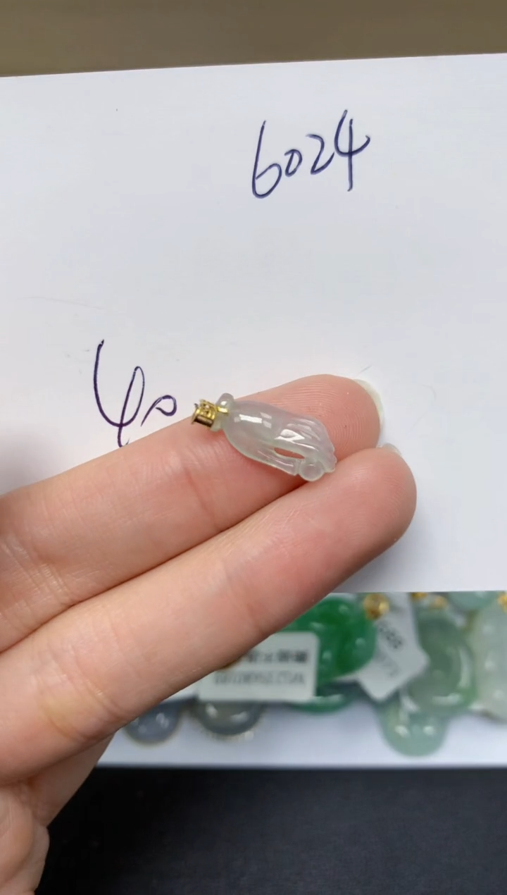 【闪购商品】翡翠颈饰18K金镶嵌 天然翡翠A货