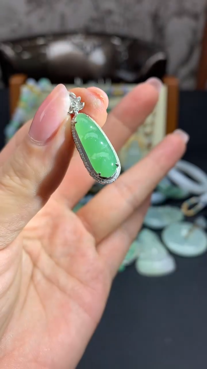 【闪购商品】翡翠颈饰未镶嵌36-天然翡翠