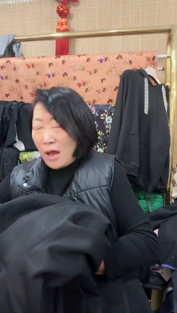处理芭比裤成品贴体裤两条XL码（内里颜色随机发）